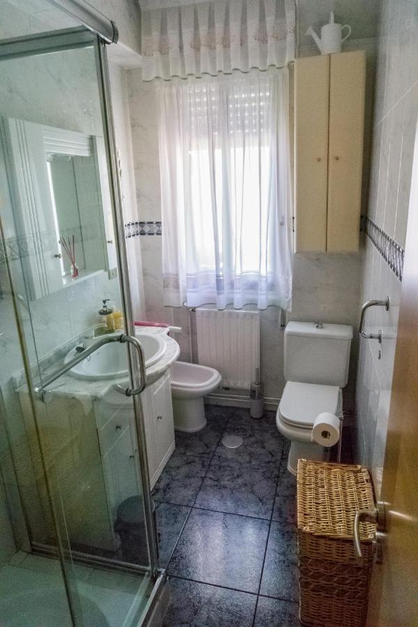 Апартаменти Apartamento Con Piscina Privada Віго Екстер'єр фото
